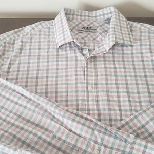 DKNY 36 Dress Shirt. 17 neck